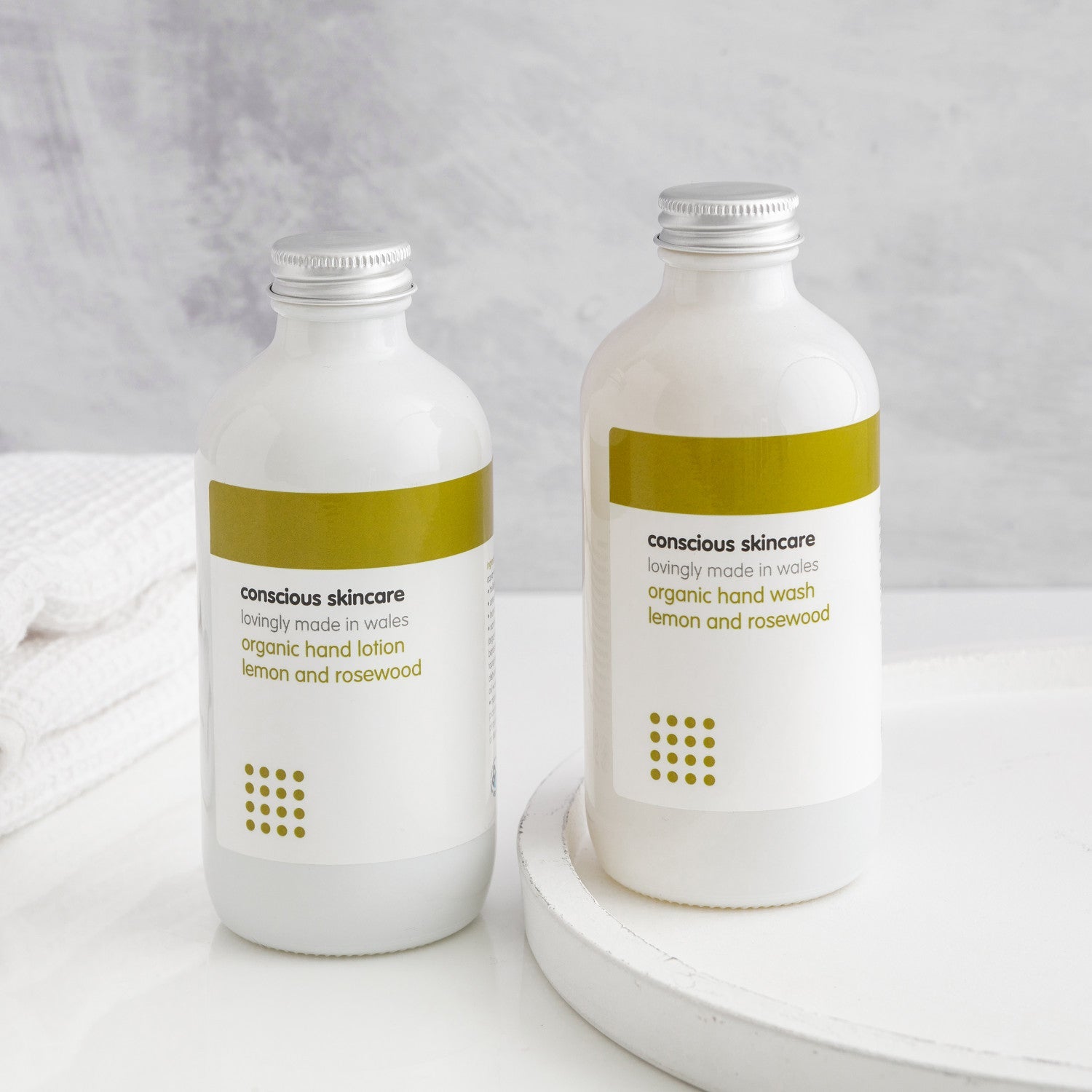 Conscious Skincare Organic Hand Wash – Lemon & Rosewood - Earth Ahead