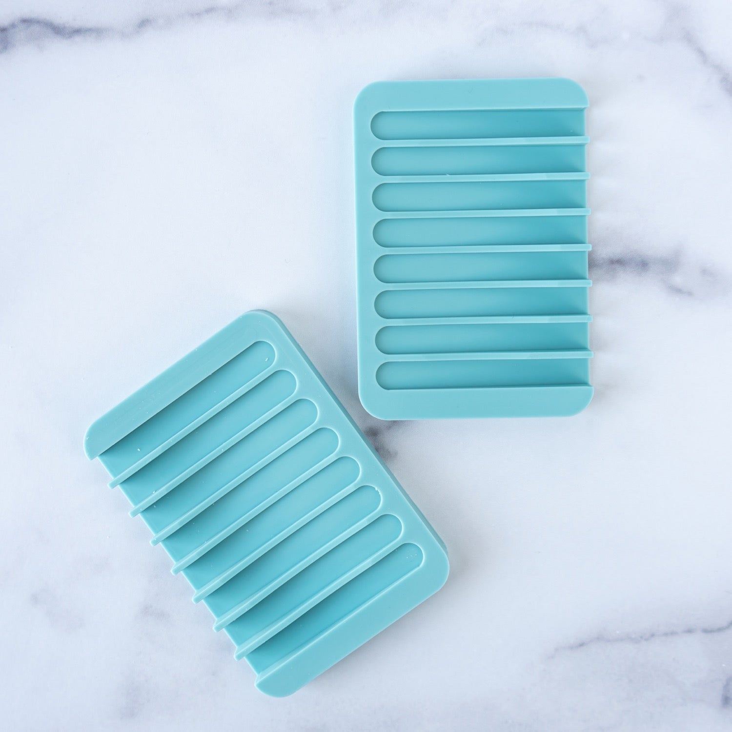 Self Draining Silicone Soap Dish Berry Blue