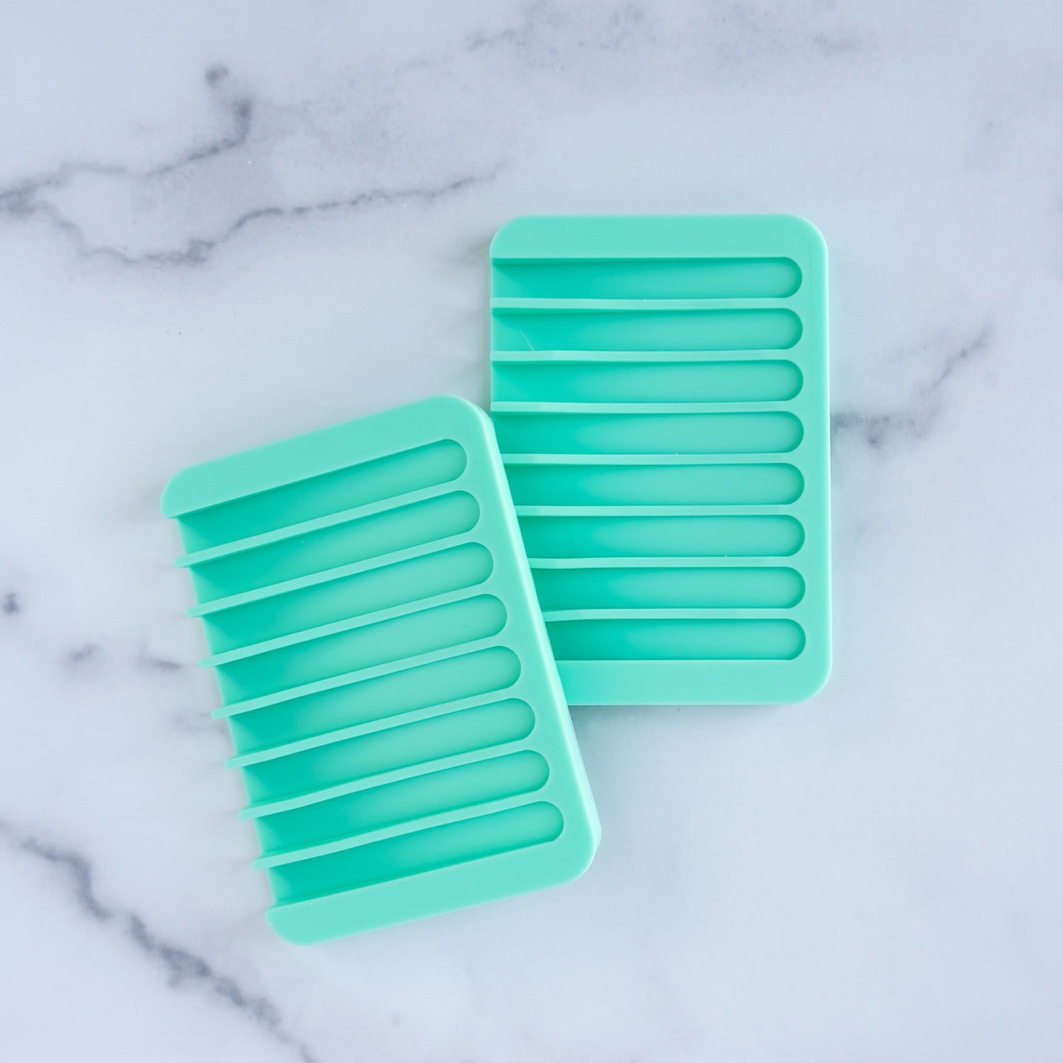 Waterfall Self Draining Silicone Soap Dish – Vintage Green Review