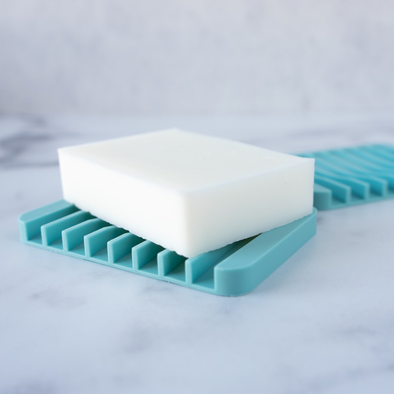 White Silicone Soap Dish  Self-Draining Bar Soap Holder for