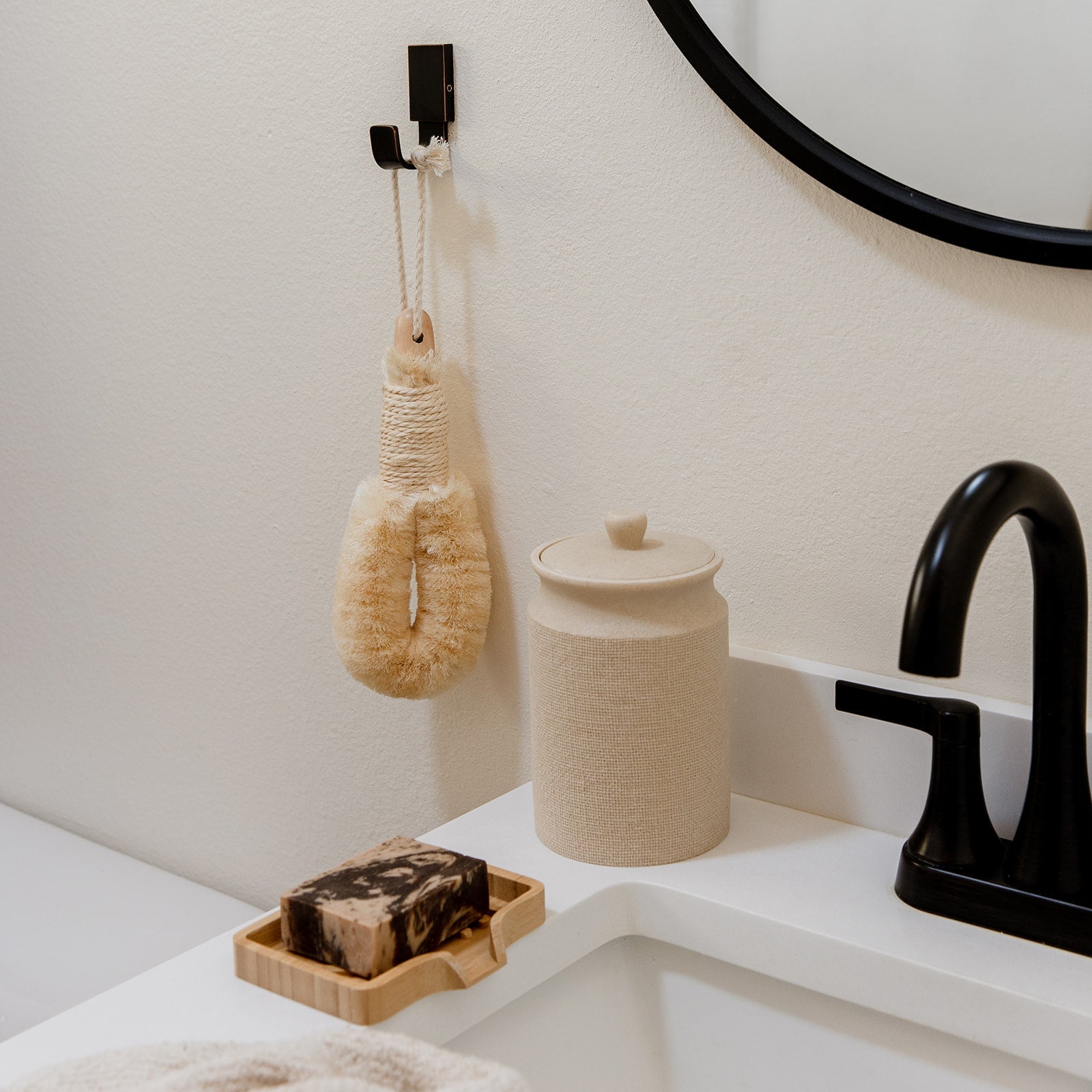Sustainable bathroom and body products